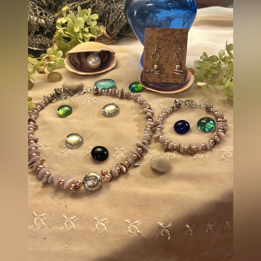 🐚Violet Sea Necklace bracelet and earrings